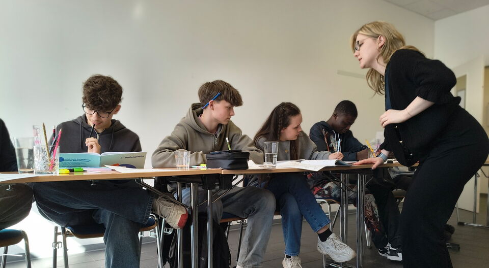 AWO Prüfungsvorbereitungsprojekt „10 gewinnt“