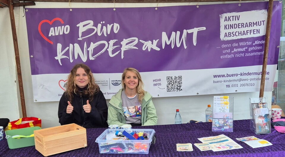 AWO Büro Kinder(ar)Mut beim Stadtteilfest im Schlaatz