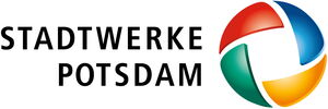 Logo mit Schriftzug „Stadtwerke Potsdam“ und farbigem Kreis aus roten, blauen, grünen und orangen Segmenten.