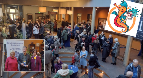 Kino Vorhalle, Menschen tummeln sich und warten auf den Einlass.   Wellenreiter Logo oben rechts.
