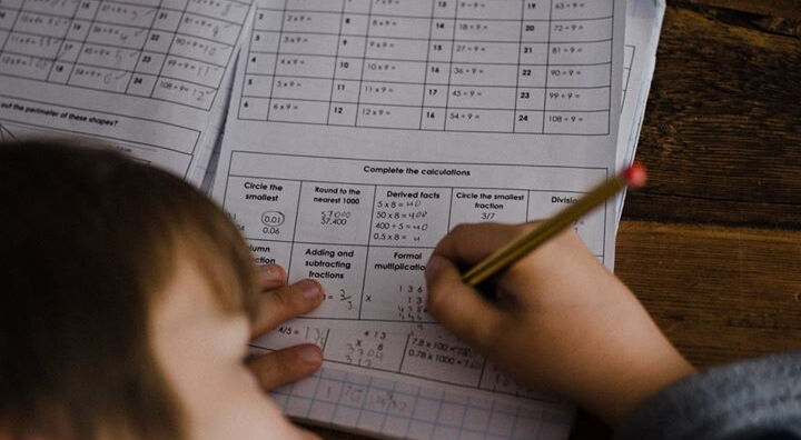 Schulmaterial für zuhause ausdrucken lassen