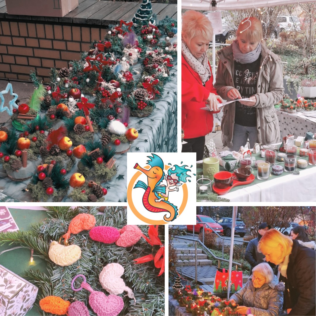 Collage: 4 Foto. Weihnachtsdeko, Weihnachtskerzen. In der Mitte das Wellenreiter Logo